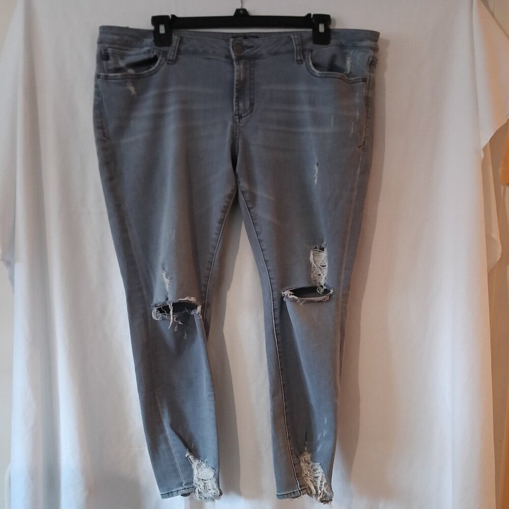 Dear John JOYRICH American  Classic Comfort Skinny Jeans Gray Distressed Size 33
